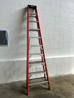 Ladder 10 feet