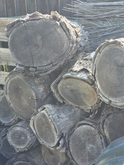Firewood - Very Dry. $20 Delivered