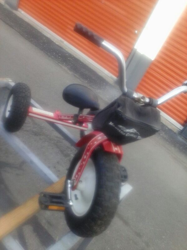 Montana classic 2025 toys tricycle