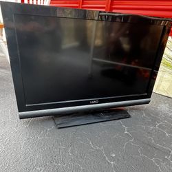45” Flat Screen TV
