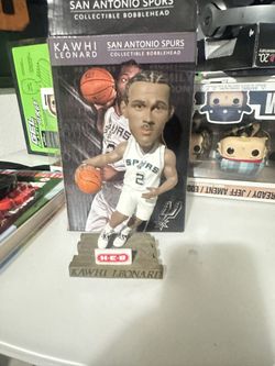 Kawhi Leonard Bobblehead