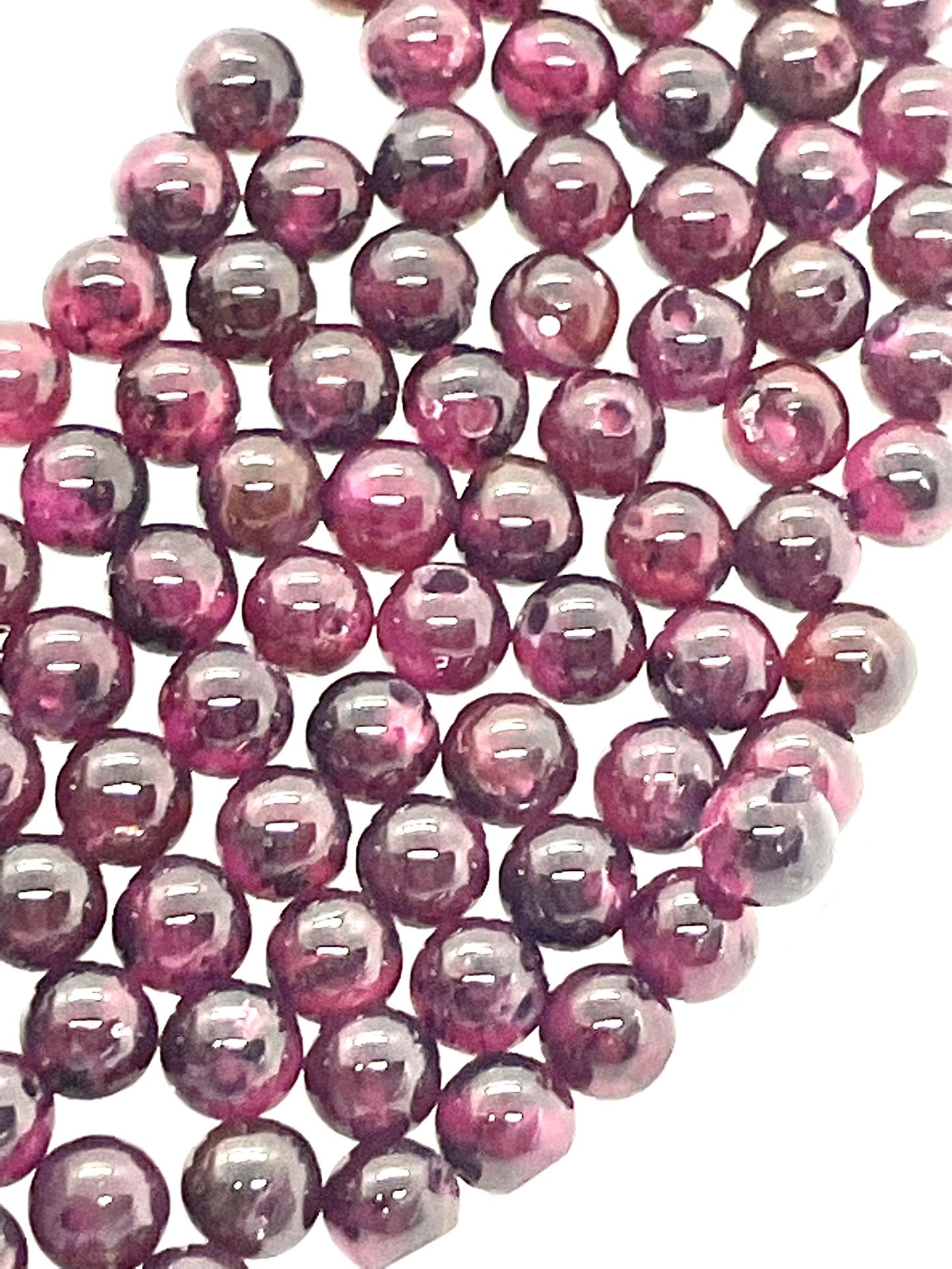 Lot Of 115 Garnet Beads 4mm