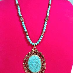 Southwestern Turquoise Colored Necklace 