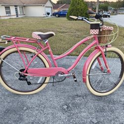 Huffy 26" Women's Pink Cruiser Bike - Barely Used - Basket & Rack