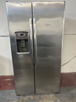 Refrigerator GE 36”