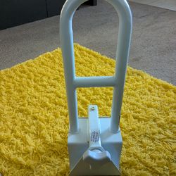 Medline Bathtub Safety Rail – Tool-Free Locking Grab Bar (250 lb Capacity)