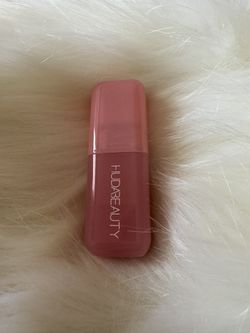 Huda Beauty Faux Filter Blush