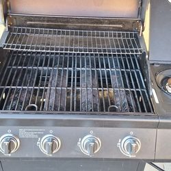 Barbecue Propane Grill 