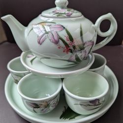 Chinese Tea Set 
