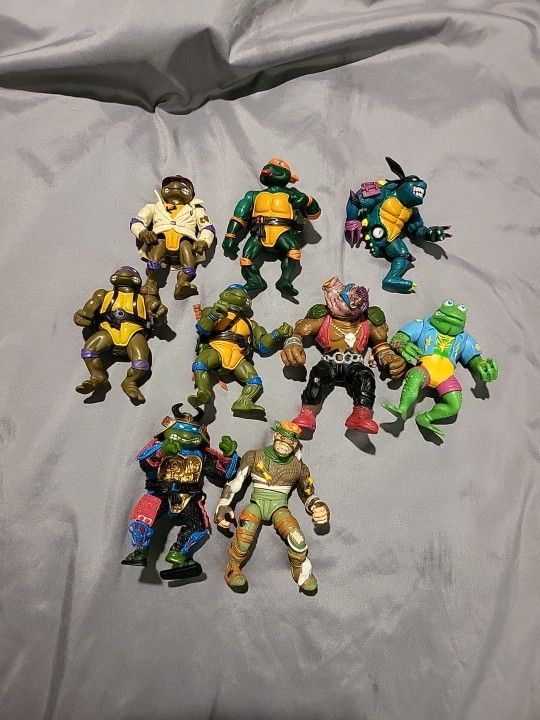 Teenage Mutant Ninja Turtles 1(contact info removed) Lot Of 9 Loose Incomplete