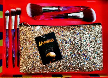 5pcs glitter makeup brush set with cosmetic bag