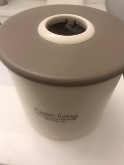 Toilet paper holder