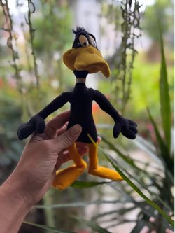 Vintage Warner Bros. Daffy Duck plush 10”