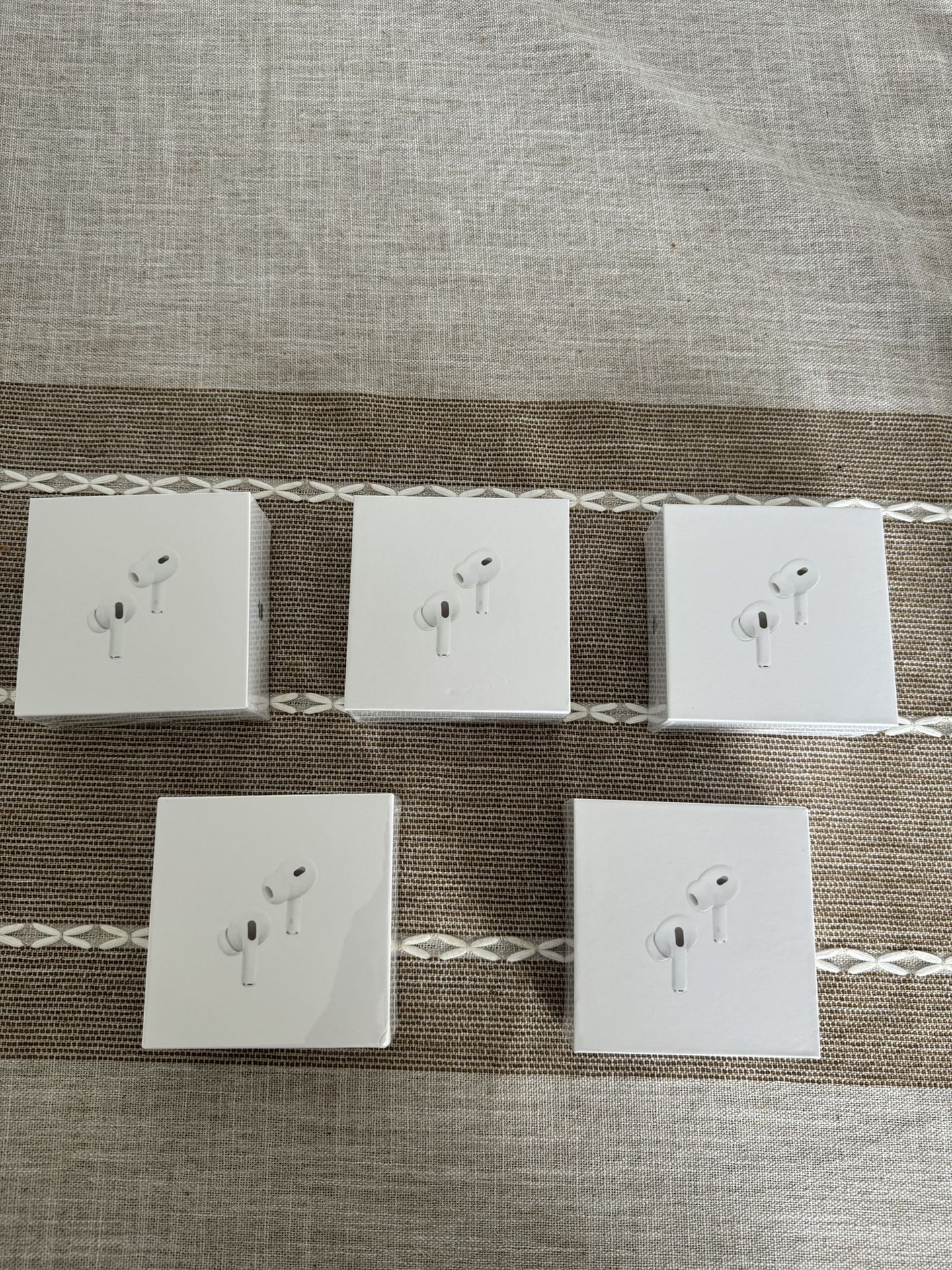 AirPods Pro 2 New (Deals)