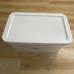 Sterilite Small Storage Bin, 20 Quart Clear Plastic Storage Container