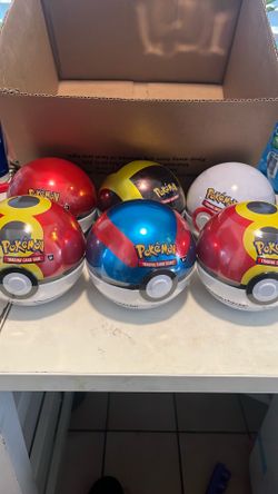 Pokemon pokeball tins