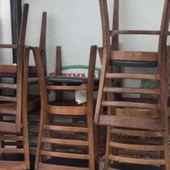 Chairs $19 Each Or 2 For $30 🍀🎈🎉🍀 Real Wood Chairs, Dining Chair, Kitchen Dining Furniture, Dining Furniture, Restaurant Chairs, Event Chairs.