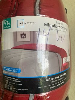 Reversible Soft Brushed Microfiber Comforter Twin XL 66x90” Red Gray Like New