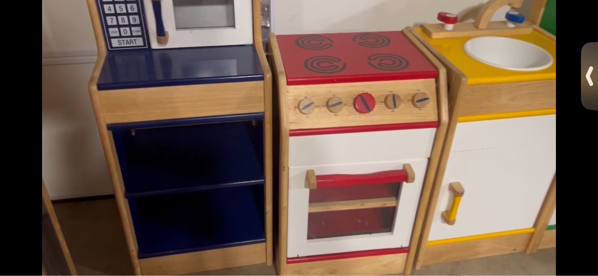Lakeshore play kitchen set