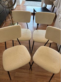 Sillas / Chairs