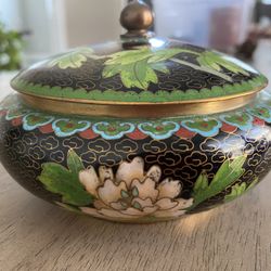 Vintage Chinese Cloisonne Enamel Bronze Floral Dahlia Decor Lidded Trinket Bowl