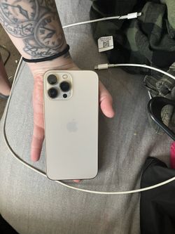 Att iPhone 13 Pro Max