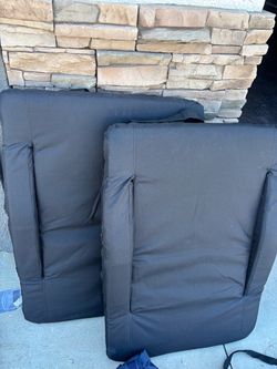 Heated seated stadium seats set of 2 with power banks included