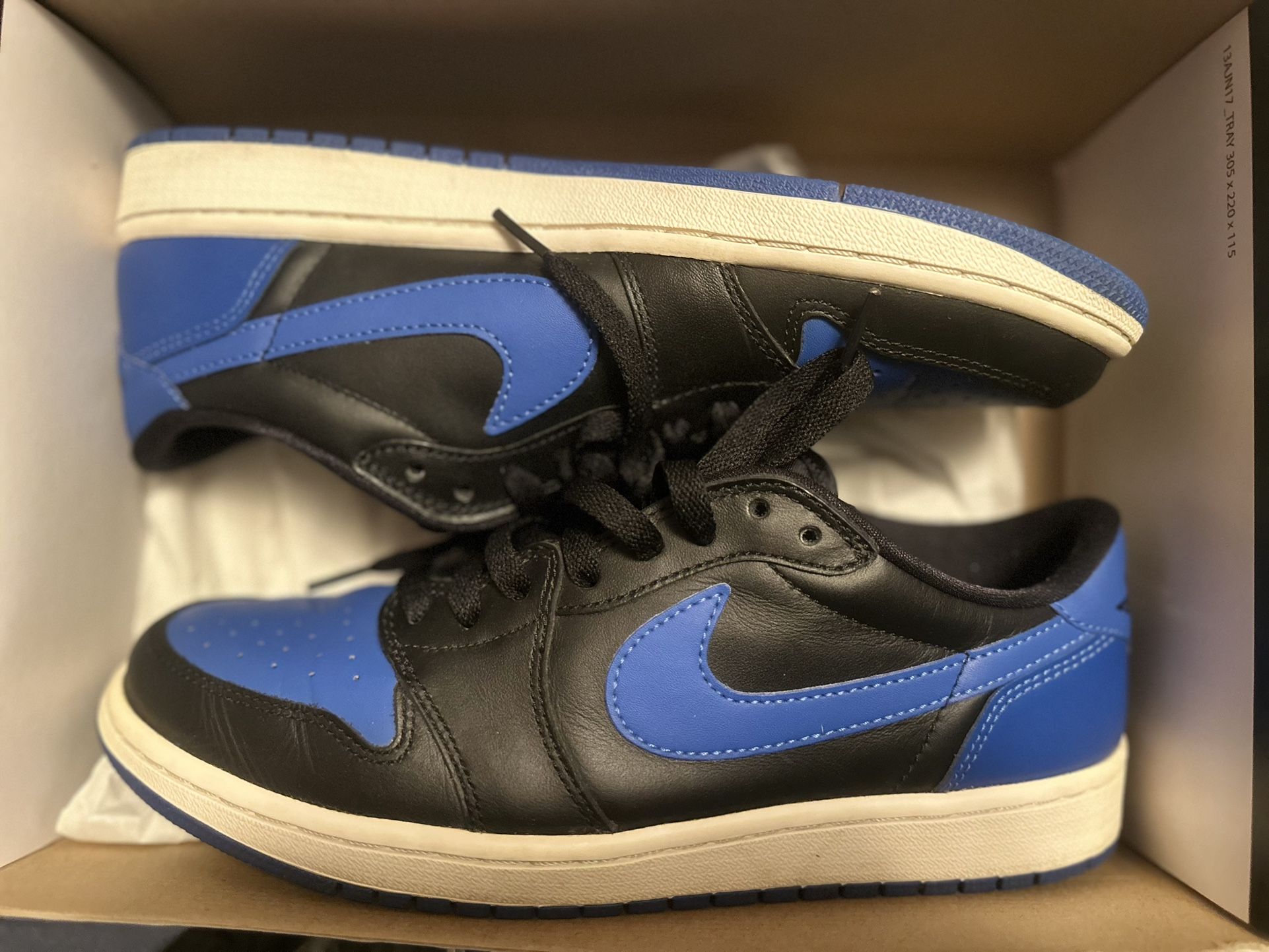 2015 AIR JORDAN 1 RETRO LOW “Royal” Sz9.5 2015 AIR JORDAN 1 RETRO LOW “Royal” Sz9.5