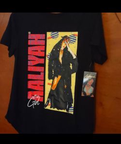 Official Aaliyah T-shirt 