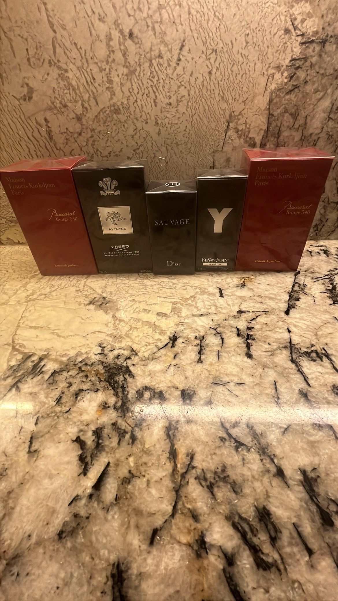 Baccarat Rouge 540, Creed Aventus, Dior Sauvage, Ysl Le Parfum