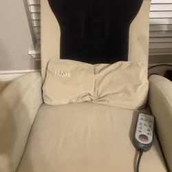 BROOKSTONE IJOY MASSAGE CHAIR & Ottoman 