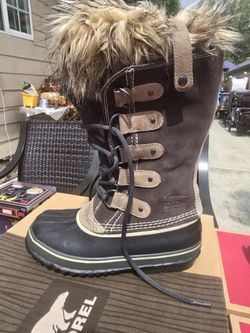 Sorel Women’s Joan Of Arc Tall Snow Boots