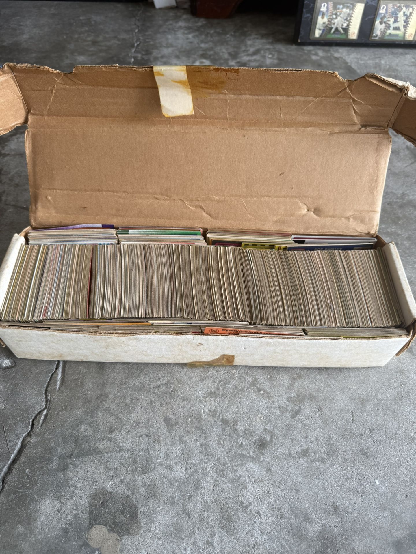 BASEBALL CARDS
