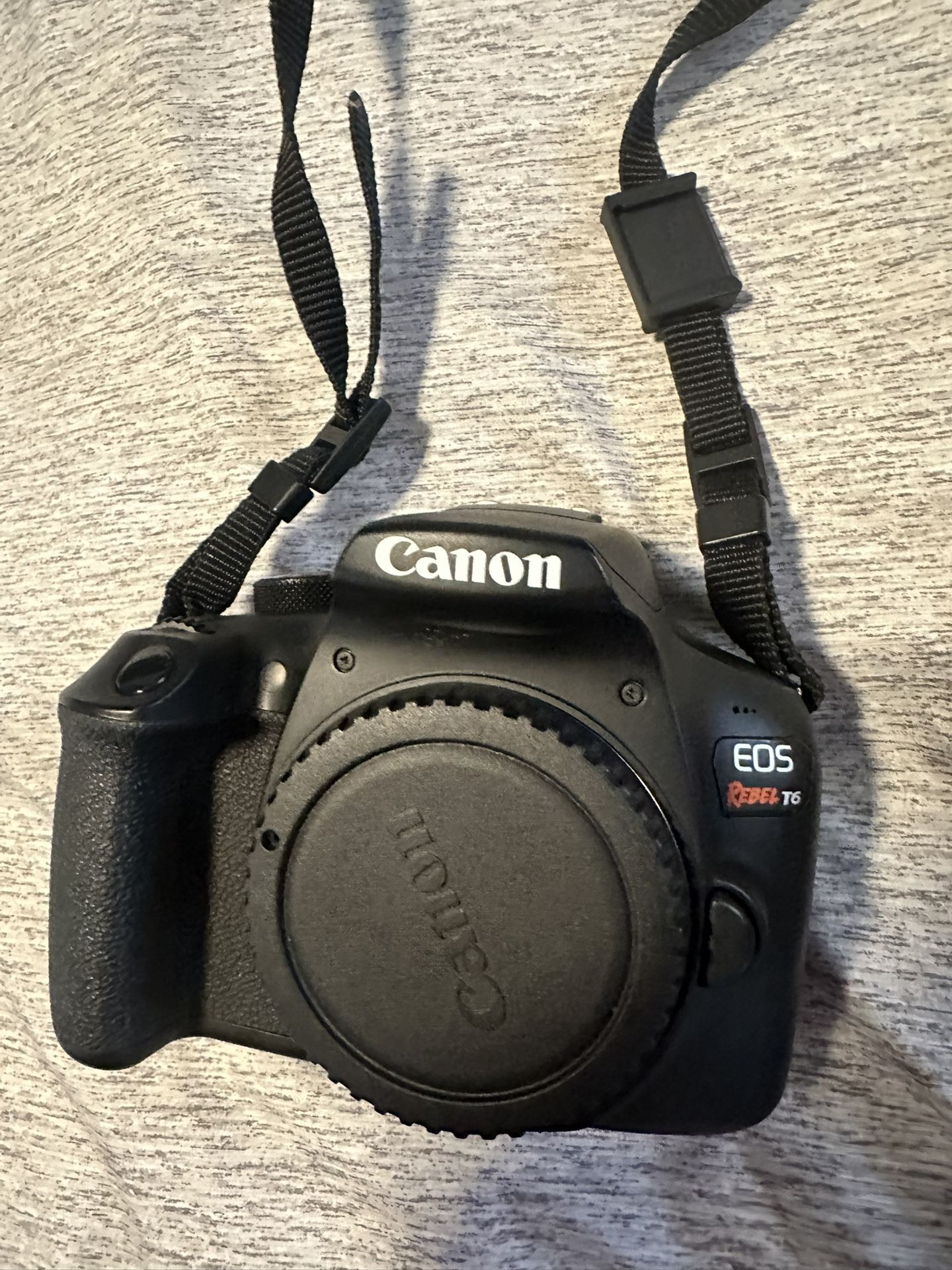 Canon EOS Rebel T6 DSLR Camera bundle