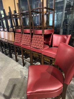 Set Of 8 Bar Stools 