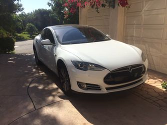 2014 Tesla Model S P85d