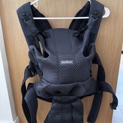 BabyBjorn - Baby Carrier Free 