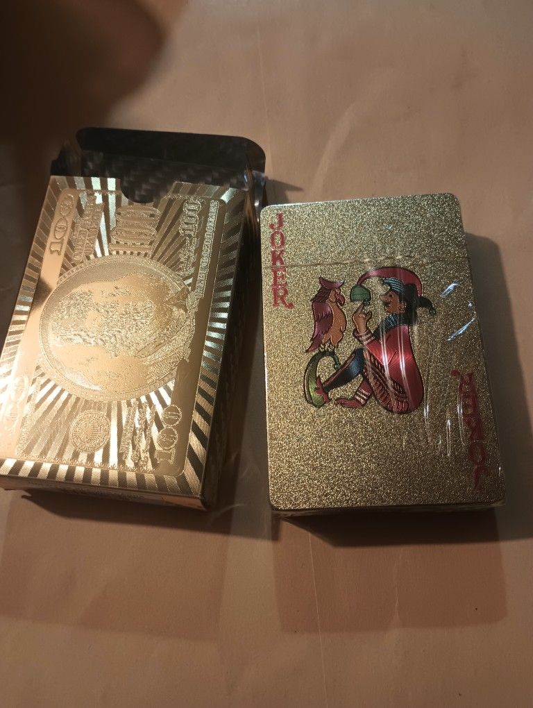 Luxury 24k Gold Foil Waterproof Playing Cards 