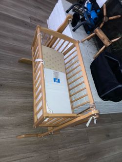 Bassinet With Mattress(Wooden)
