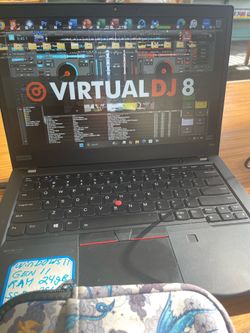 Lenovo  icore 7. 24 RAM   240 ssd  trae   Programas