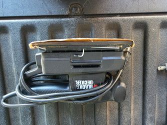 Black and Decker sander