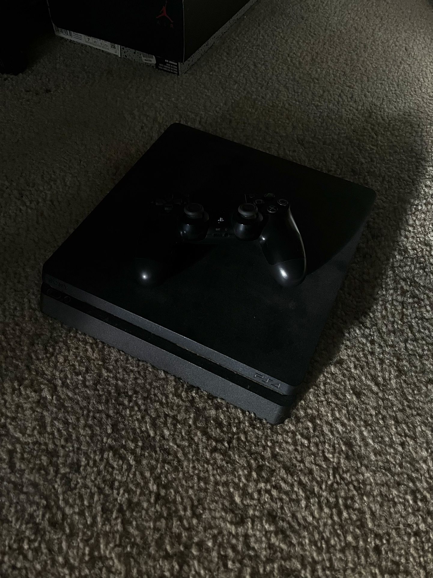 PS4 1TB With Controller