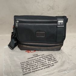Tumi Alpha Bravo Beale Messenger Bag