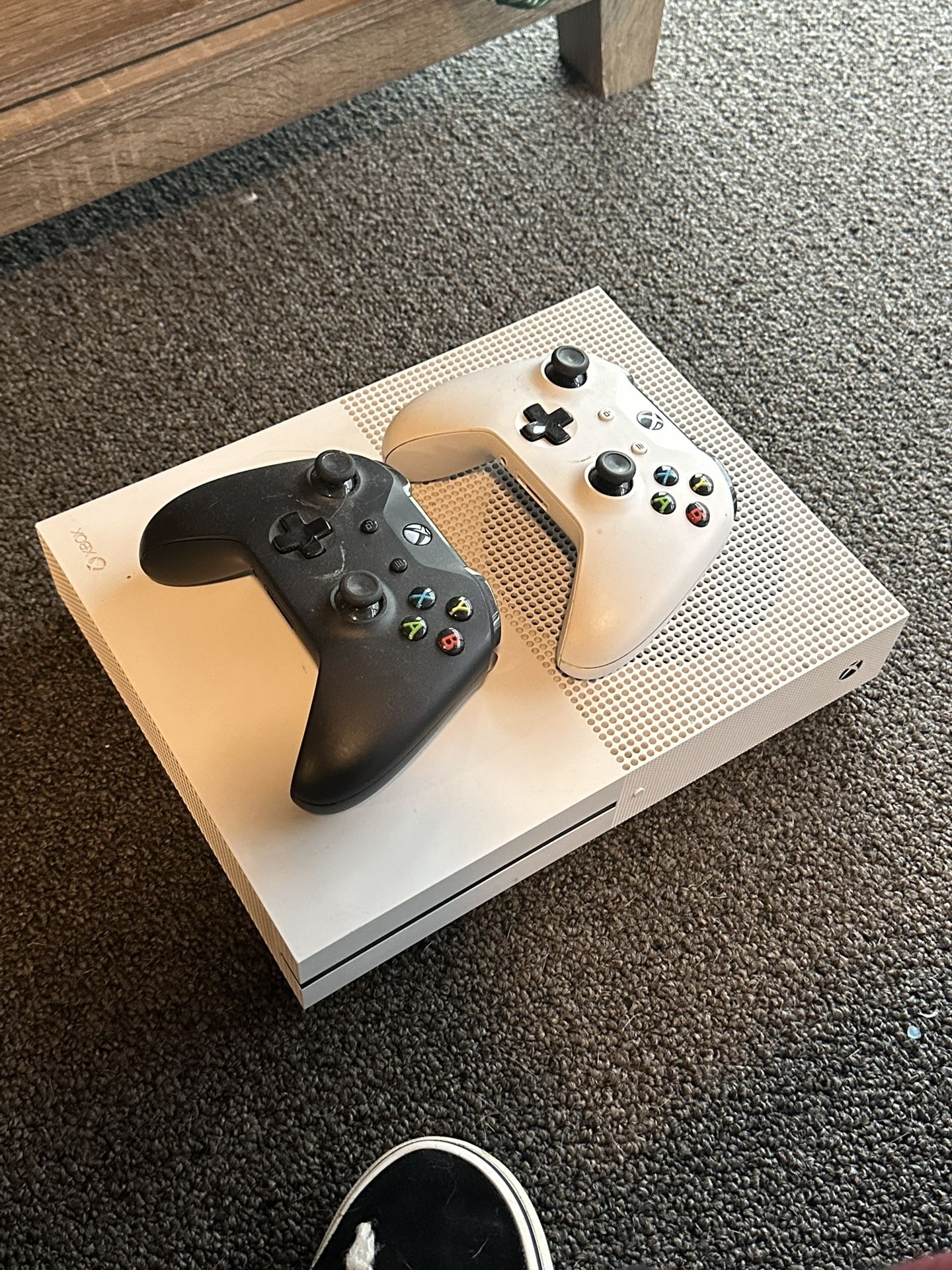 Xbox One S