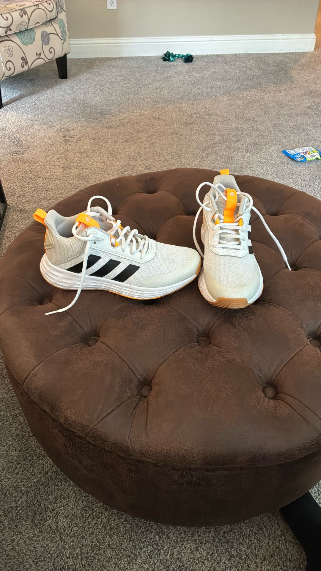 Adidas Own The Game 2.0