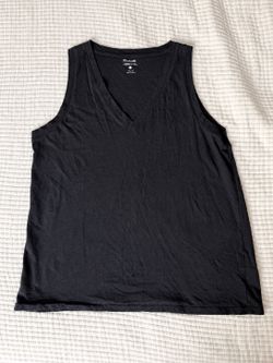Madewell V-Neck Tank Top – Size Medium