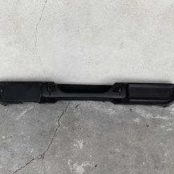 2018 2023 JEEP WRANGLER JL RUBICON REAR BUMPER W/ SENSOR HOLES OEM