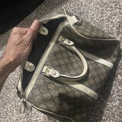 Authentic Gucci Purse/ Bag