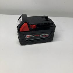 Milwaukee 48-11-1850 M18 XC 5.0 AH 18V Capacity Battery