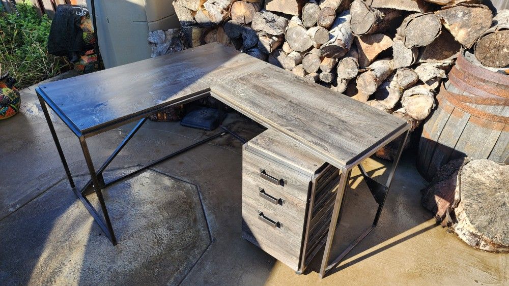 Bush Furniture Refinery L-shaped Desk